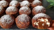 Kakaové mini dortíky s Nutellou