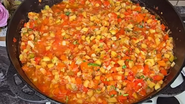 Balkánská čalamáda s chilli papričkou