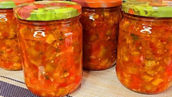 Balkánská čalamáda s chilli papričkou