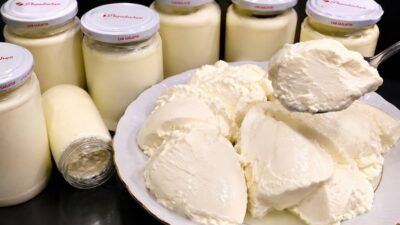 Domácí jogurt do skla ze 2 ingrediencí