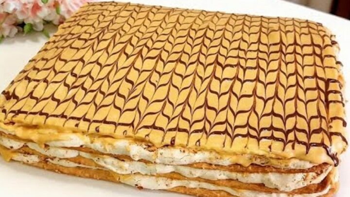 Řezy Napoleon s karamelem a ořechy