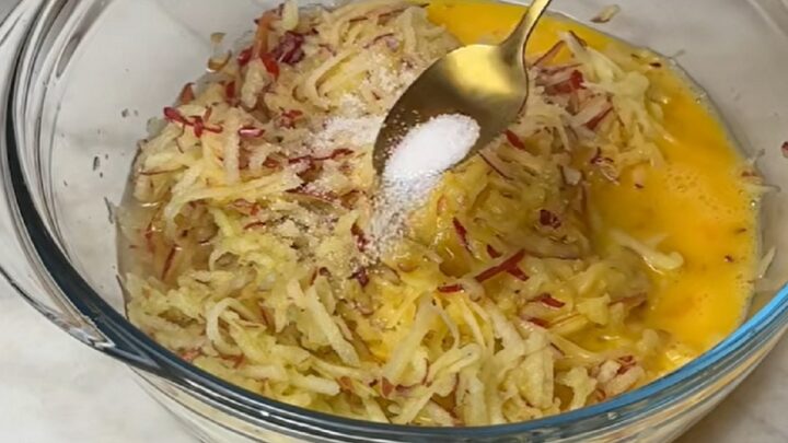 Rychlé jablečné lívanečky s vanilkou