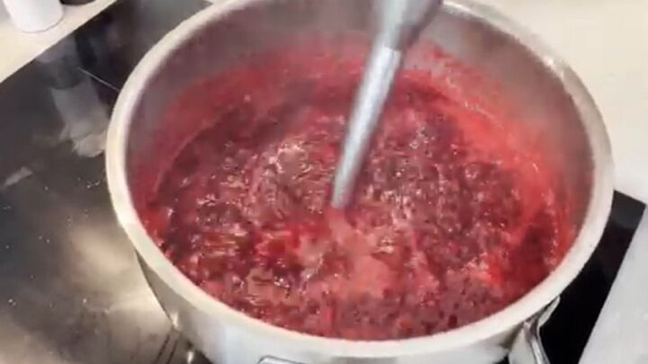 Ostružinový džem ze 3 ingrediencí