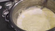 Domácí jogurt do skla ze 2 ingrediencí