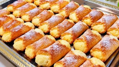 Křehké tvarohové šátečky s kefírem