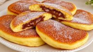 Jednoduché lívance plněné Nutellou