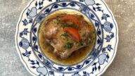 Putimský vepřový kotlet plněný uzeninou