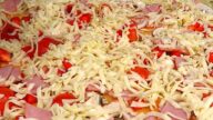 Líné palačinky se šunkou a mozzarellou