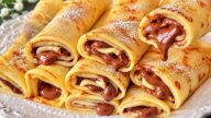 Jogurtové palačinky s Nutellou a vanilkou